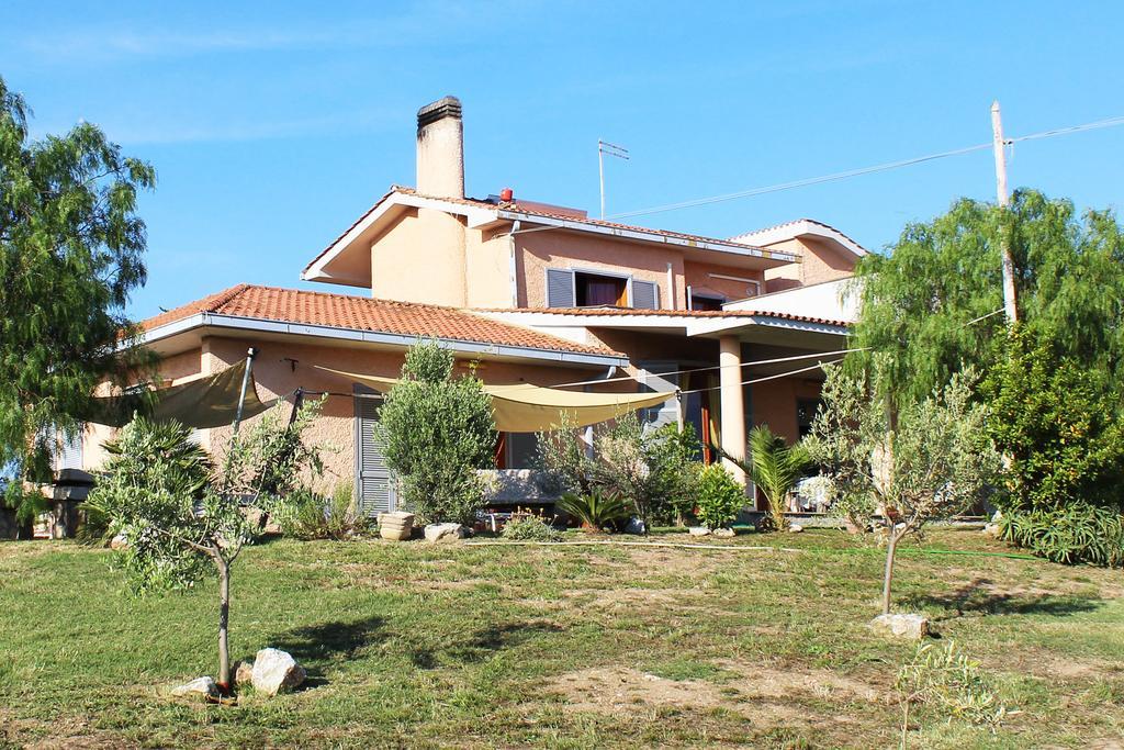 Guest House Villa Di Judighes Cerveteri Buitenkant foto